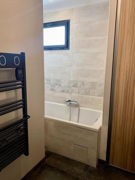 T3 - Centre - 75M2 - 2 Sdb - Parking - Calme Daire Anglet Dış mekan fotoğraf